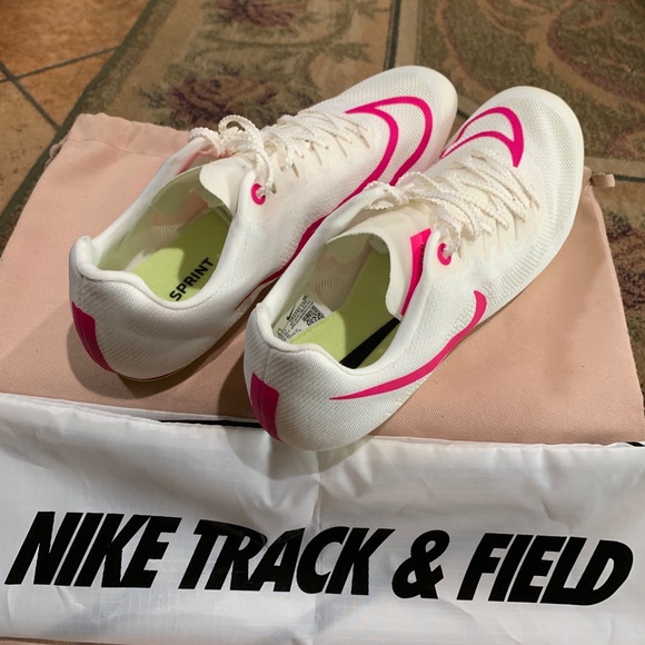 Nike Ja Fly 4 Track and Field Sprinting Spikes - Picture 9 of 12